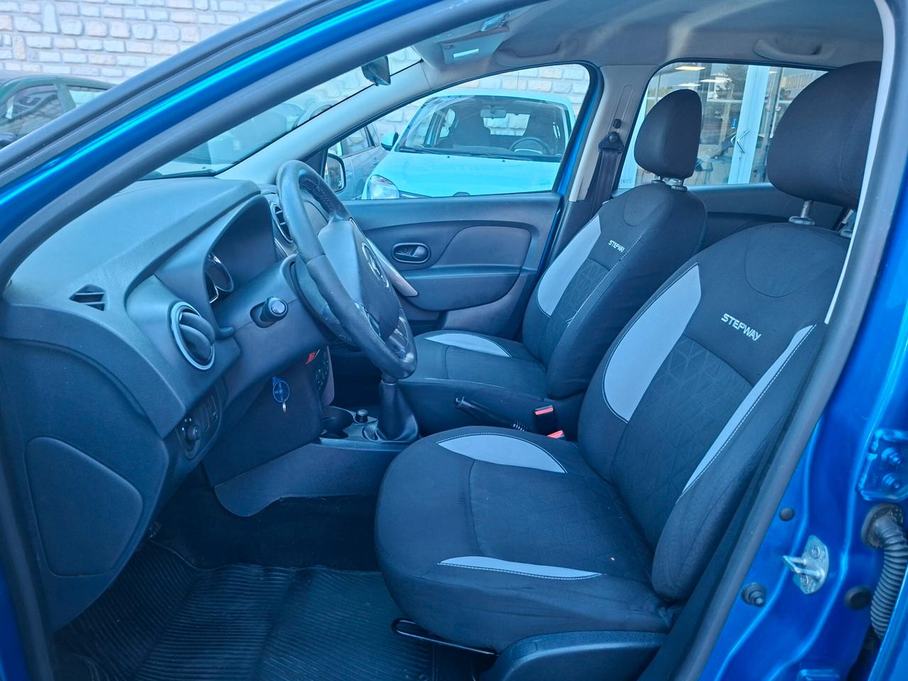Dacia Sandero Stepway 1.5 dCi 8V 90CV poki km