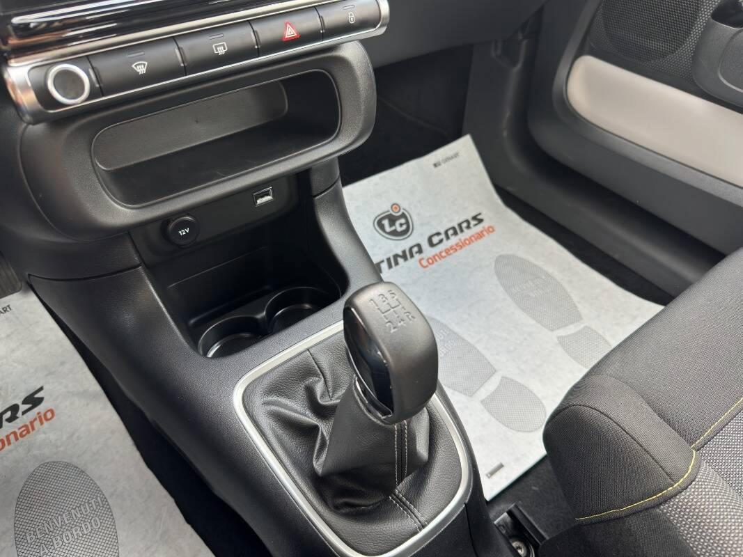 Citroen C3 1.2 puretech Feel 82cv NEOPATENTATI CON CARPLAY