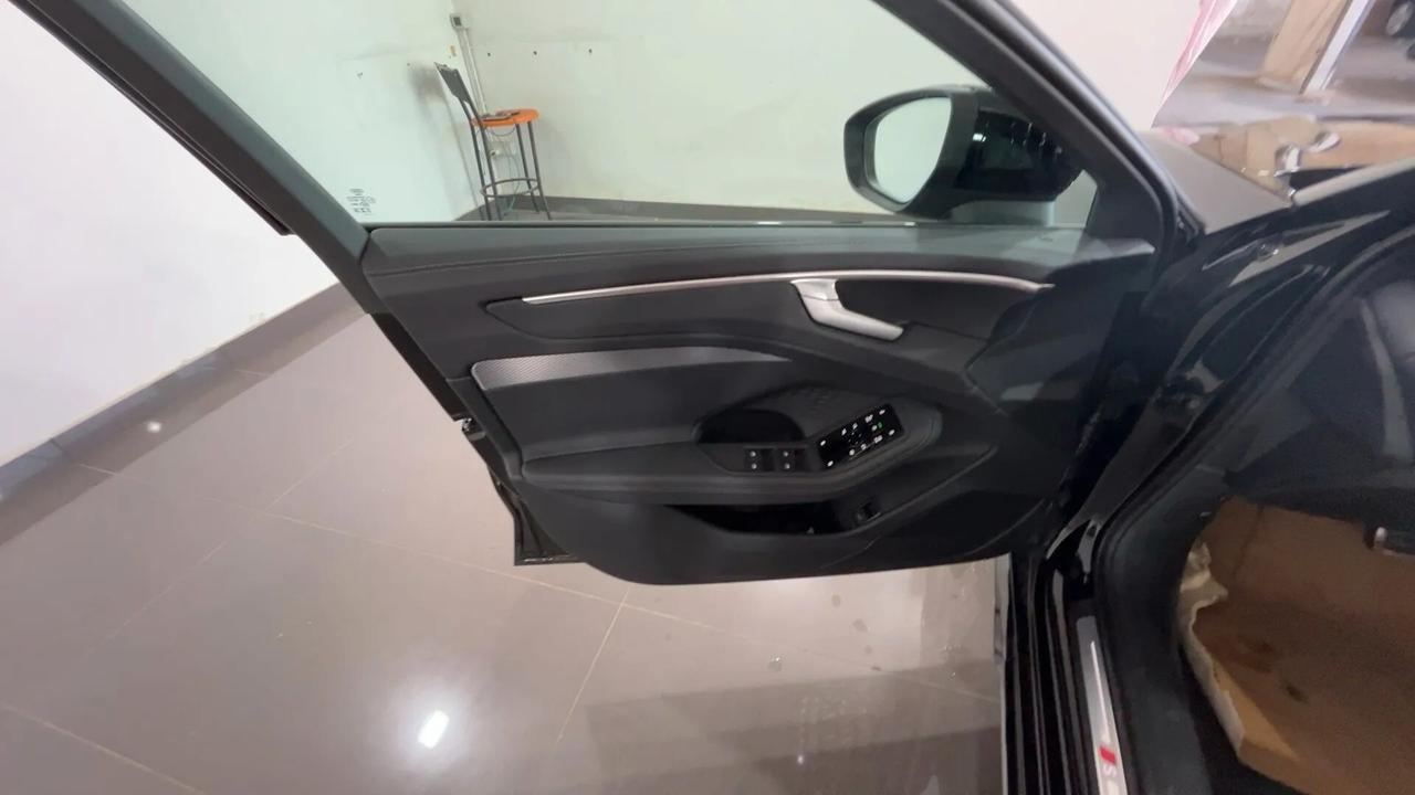 Audi A6 Avant 40 2.0 TDI quattro ultra S tronic line edition