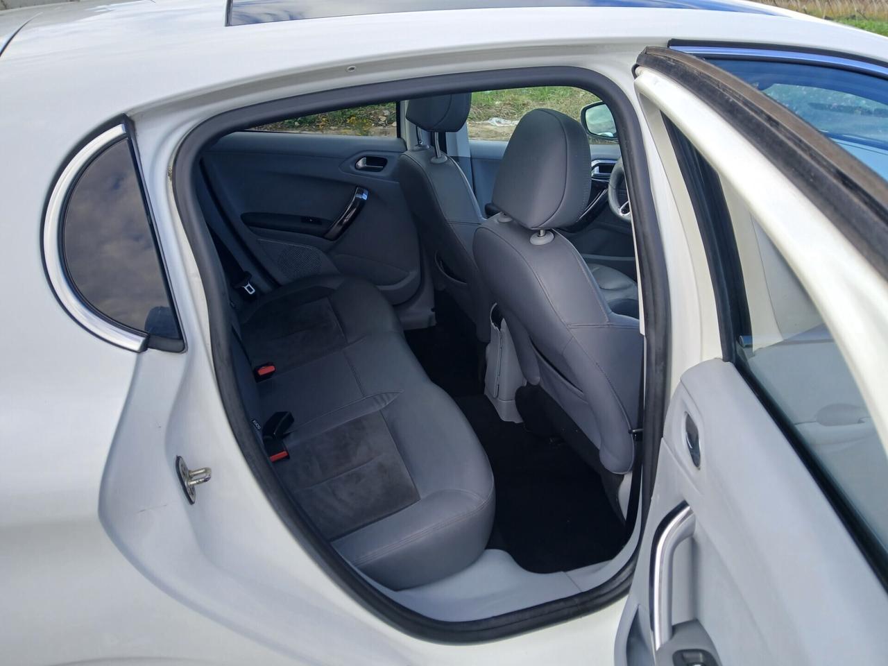 208 1.6 e-HDi 115 CV 5 porte Allure NuovA