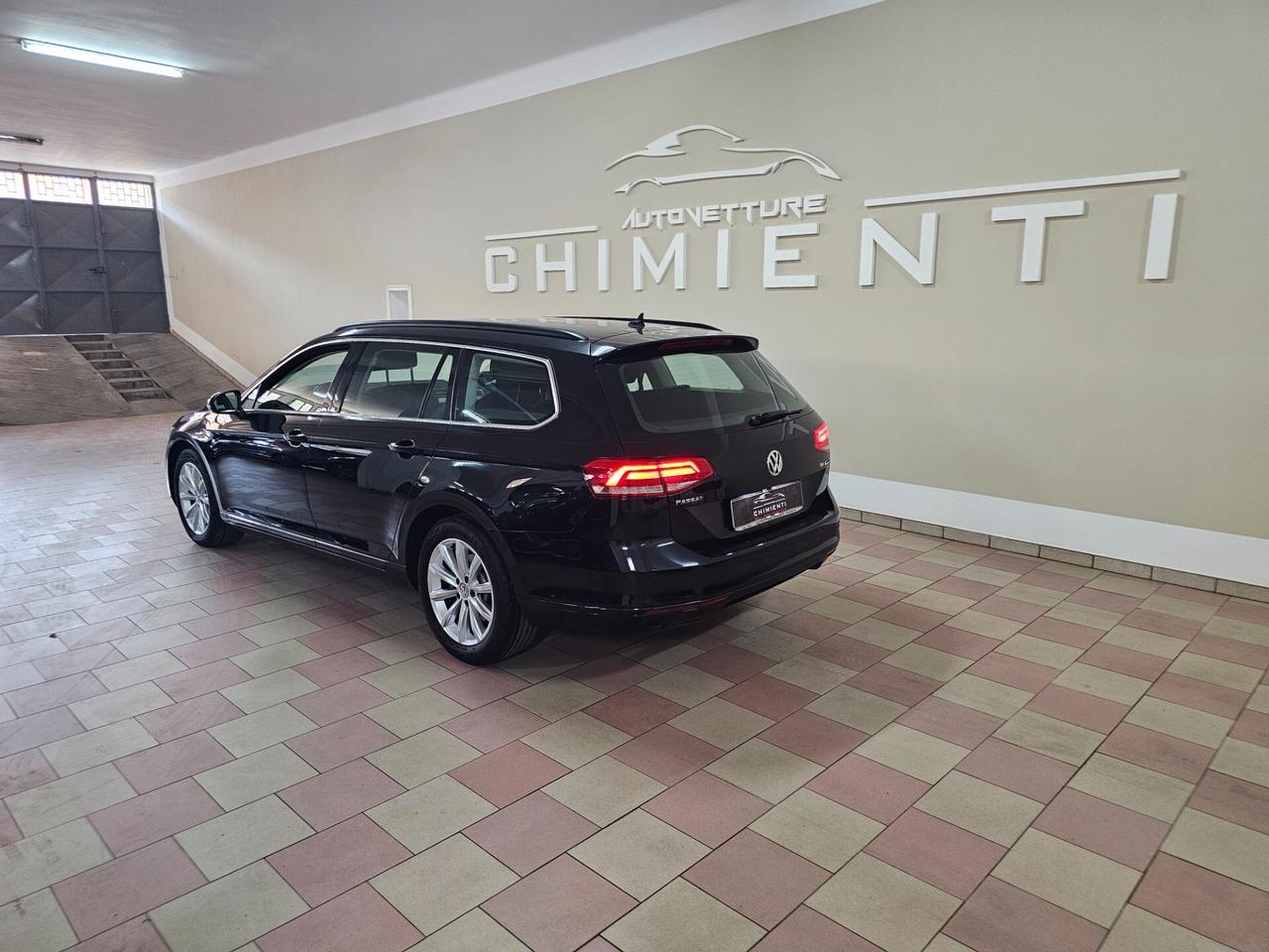 Volkswagen Passat Variant 1.6 TDI SCR DSG Business BMT