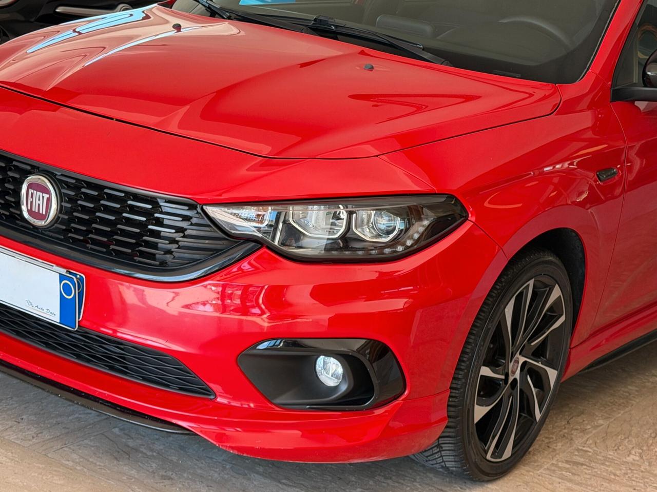 Fiat Tipo 1.6 M.JET 120 cv. 5 porte SPORT