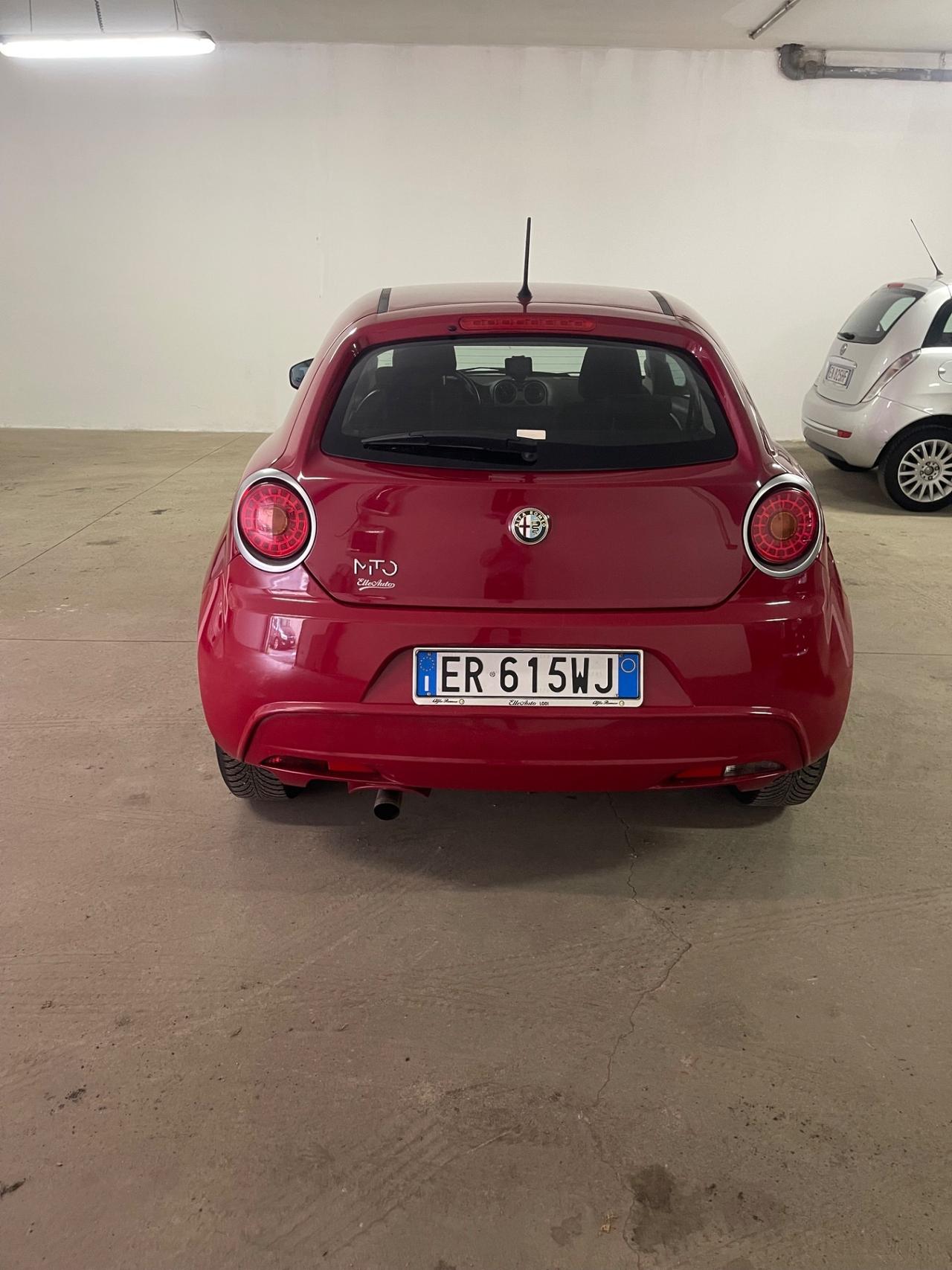 Alfa Romeo MiTo 0.9 T 105 CV TwinAir S&S Distinctive