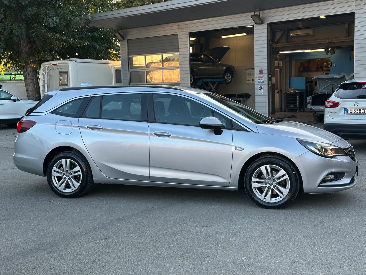 Opel Astra 1.6 CDTi 136CV Start&Stop 5 porte Innovation