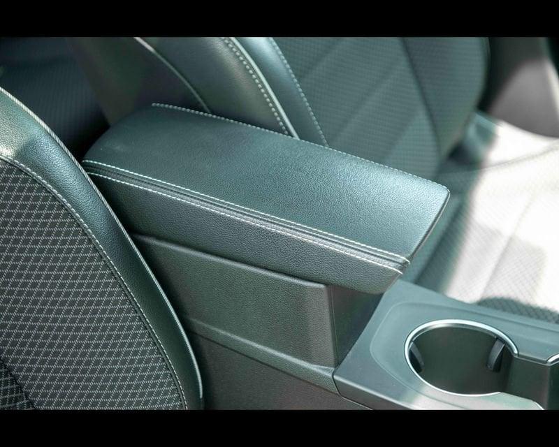 Renault Arkana Hybrid E-TECH 145 CV Intens