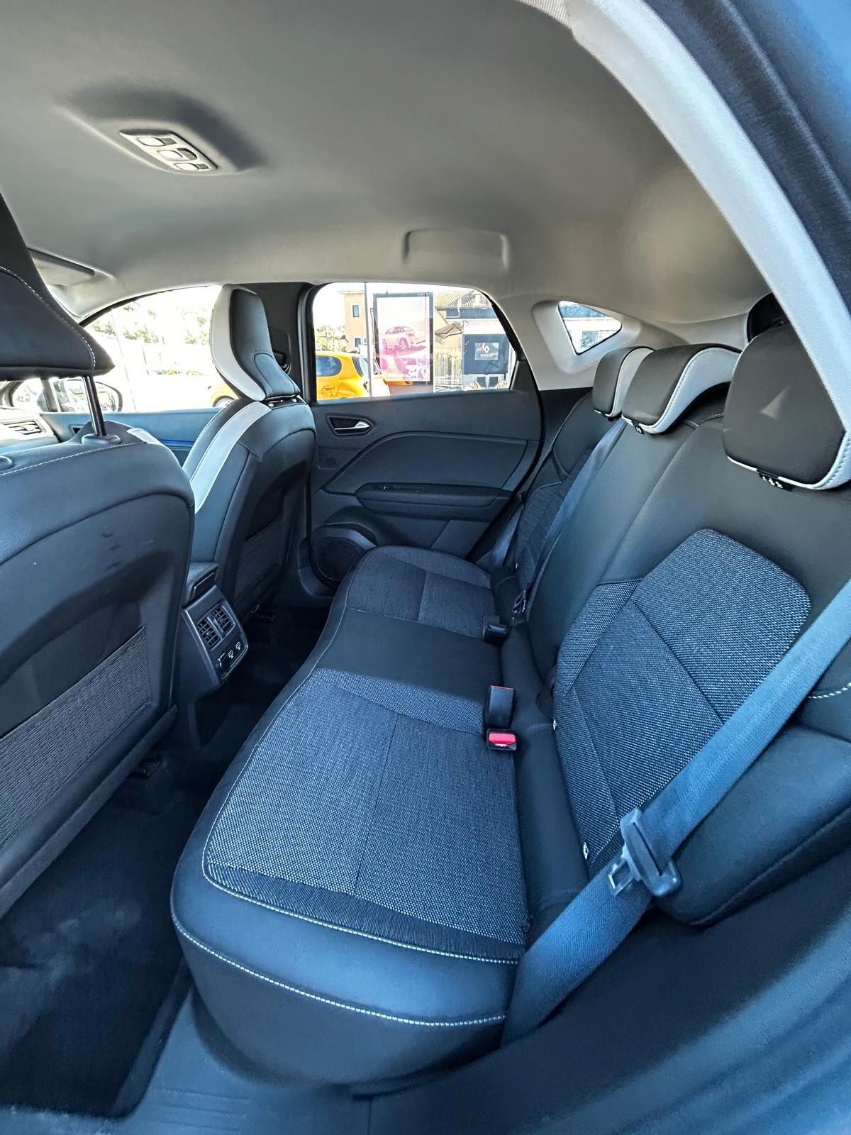 Renault Captur Full Hybrid E-Tech 145 CV Techno