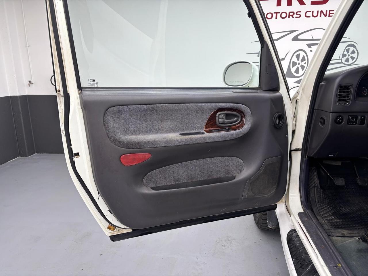 Ssangyong Korando 661 2.3 turbodiesel EL