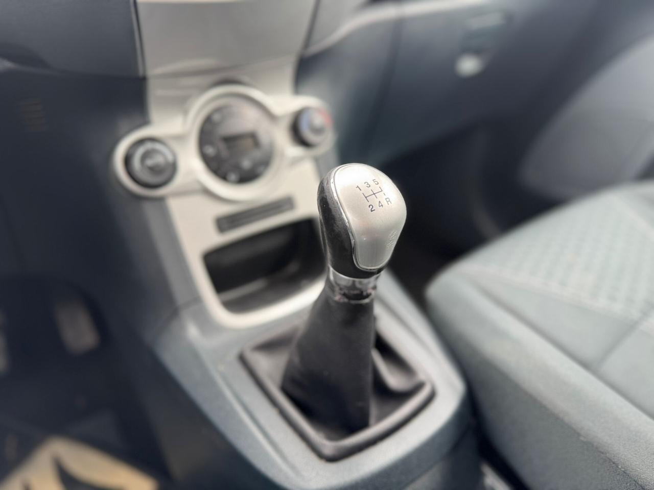 Ford Fiesta 1.2 82 CV 5 porte Titanium