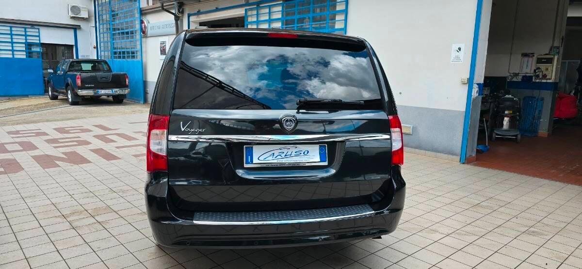 Lancia Voyager 2.8L Platinum 178cv auto *motore nuovo gar full*