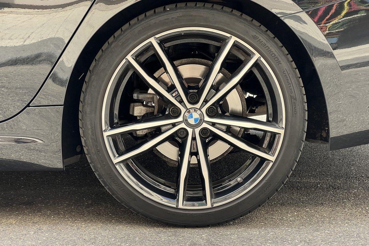 BMW 318d 48V Touring Msport