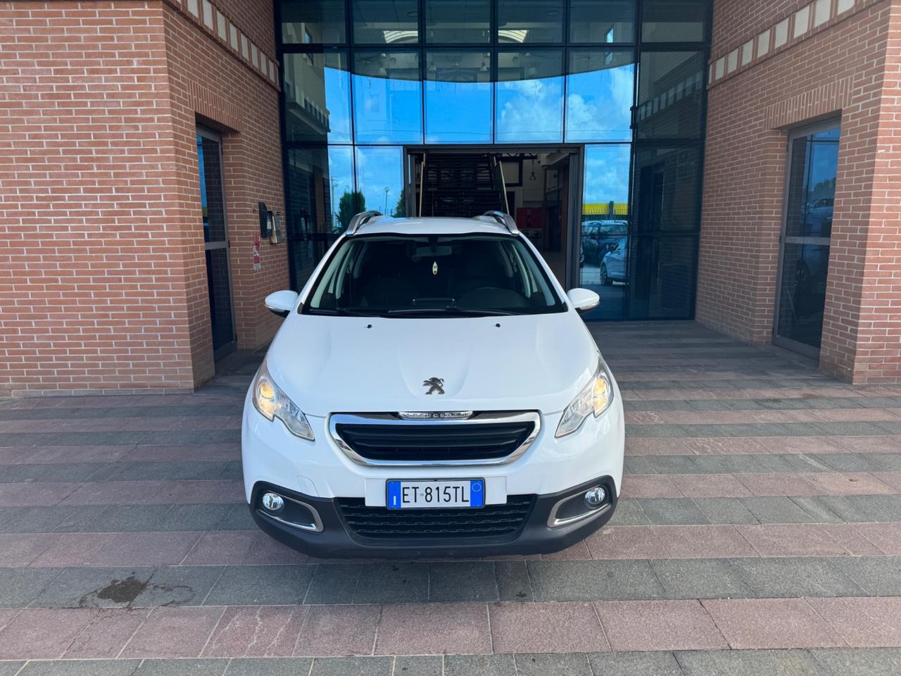 Peugeot 2008 1.2 VTi 82CV Access