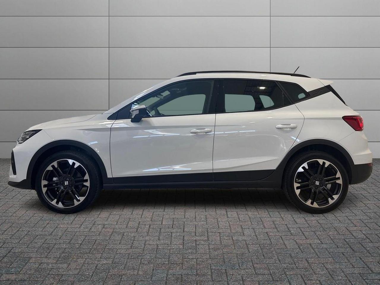 Seat Arona 1.0 ecotsi 95cv black edition
