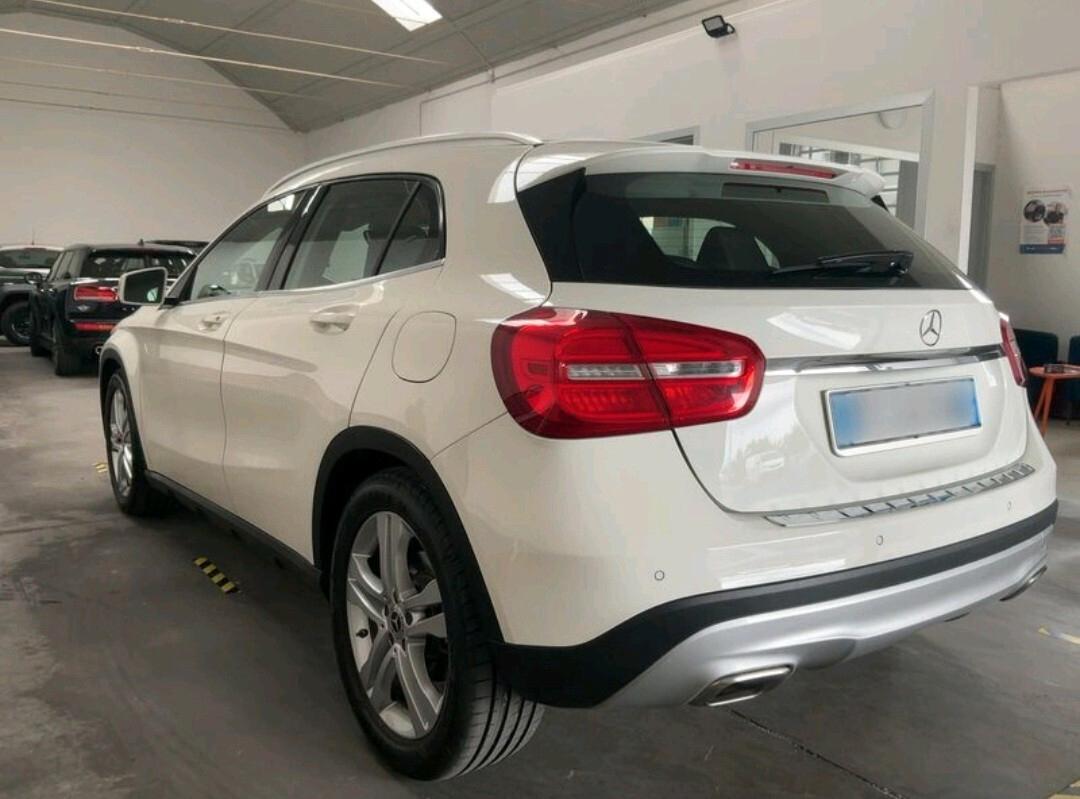 Mercedes-benz GLA 180 d Automatic Sport