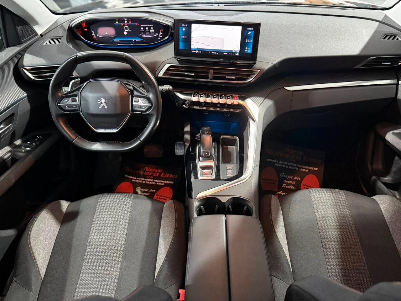 Peugeot 3008 Allure 1.5 BlueHDI 130cv 2021