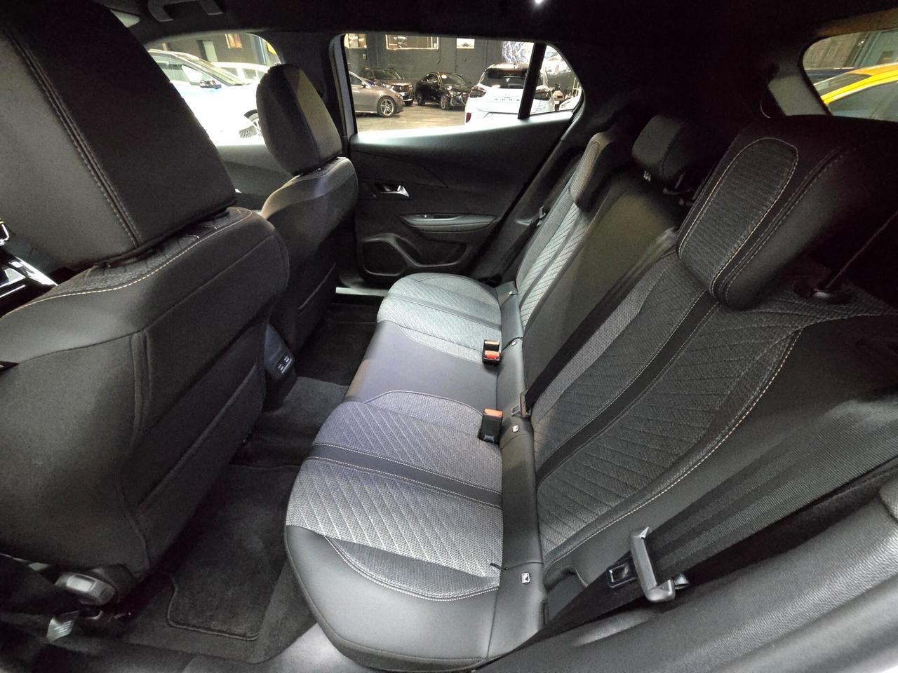 PEUGEOT 2008 ALLURE 1.2 HYBRID E-DCS 136CV