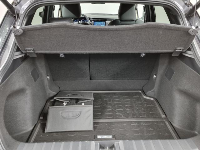 LEXUS LBX Hybrid Cool