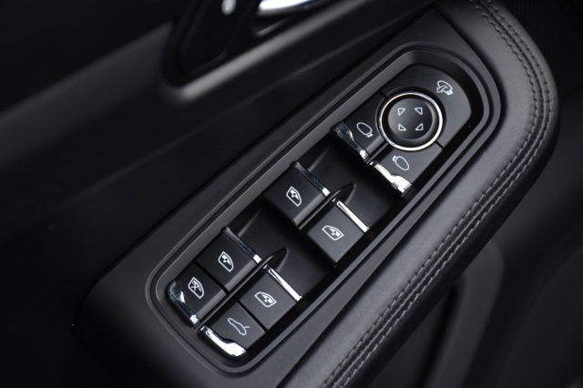 PORSCHE Macan 2.0 *TETTO**BOSE*CARPLAY*XENO*NO SUPERBOLLO*