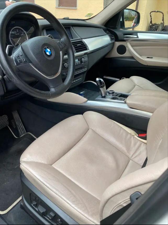 Bmw X6 xDrive30d Futura - 2013