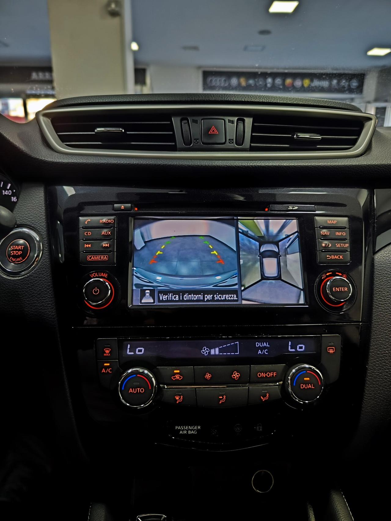 Nissan Qashqai 1.6 dCi 130cv 2WD Tekna AUTOMATICA