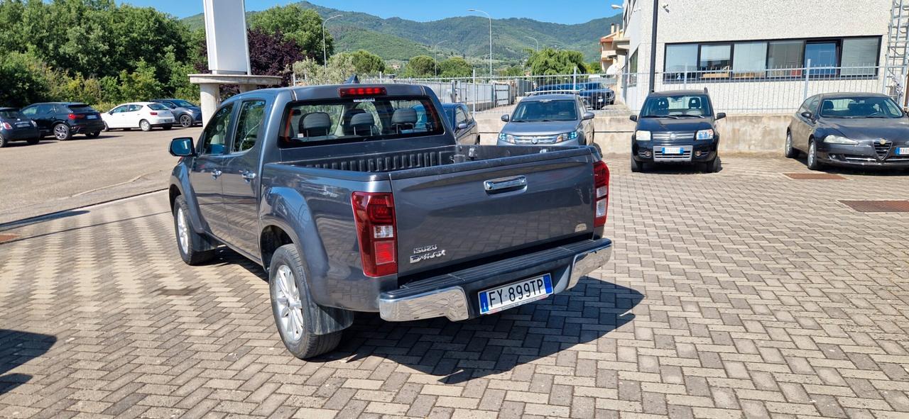 Isuzu D-Max 1.9 Crew Cab Solar Plus A/T 4WD Clima