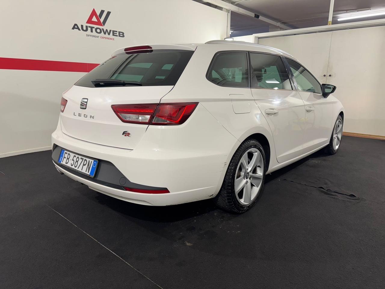 Seat Leon 2.0 TDI 150 CV FR *GANCIO TRAINO*