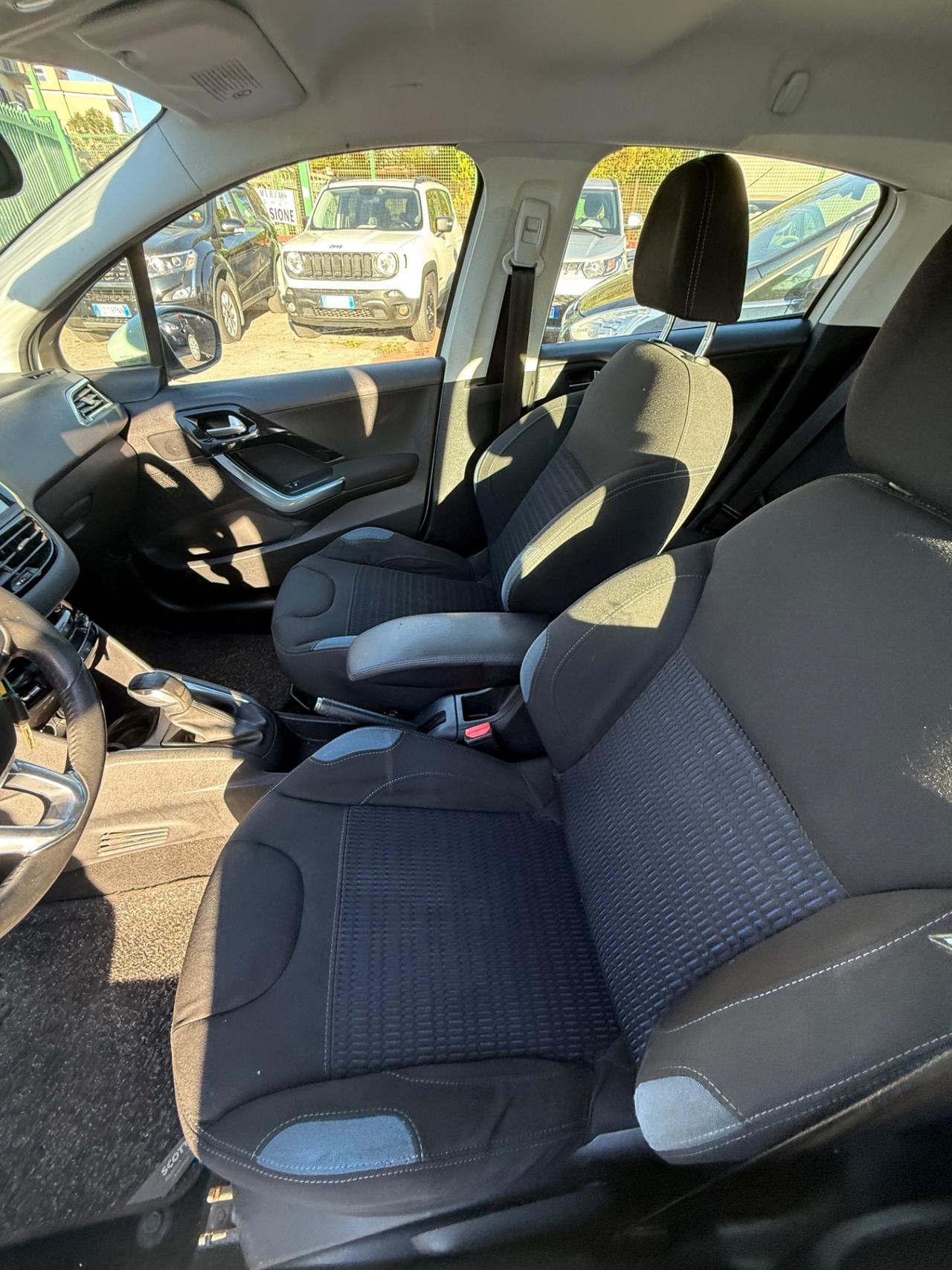 Peugeot 208 1.2 VTi 82 CV 5 porte Active