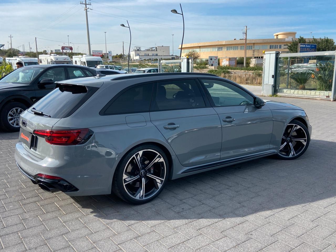 Audi RS4 Avant 2.9 tfsi quattro 450cv tiptronic