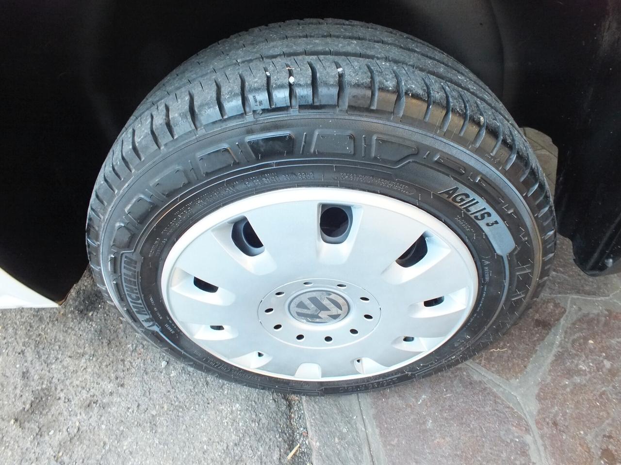 VW CARAVELLE T-5 2.0 TDI 102 CV -9-POSTI