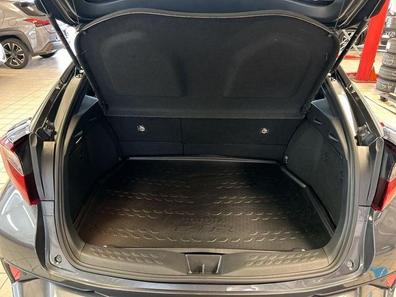 Toyota C-HR C-HR 2.0 Hybrid E-CVT Trend