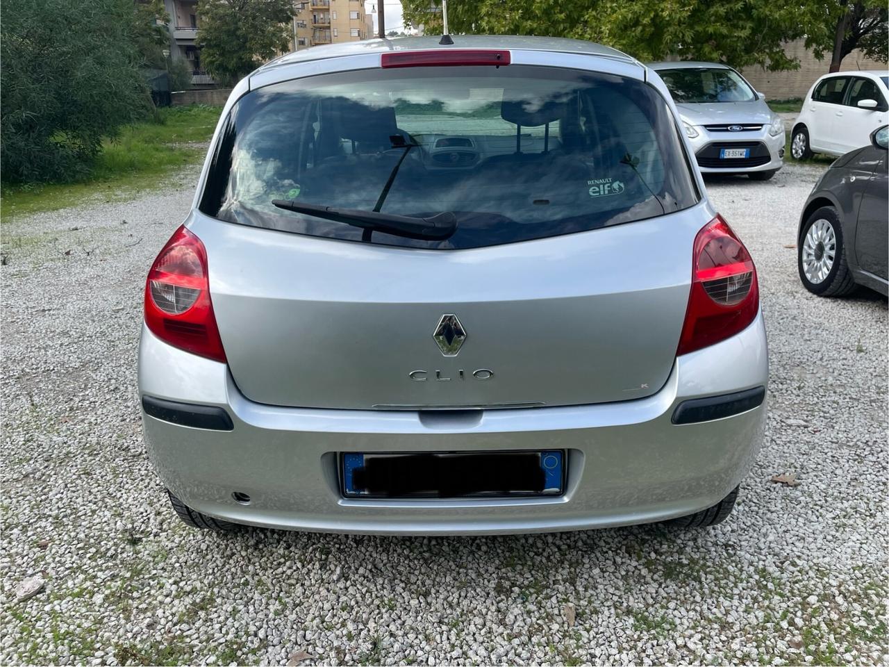 Renault Clio Storia 1.2 16V 5 porte Dynamique