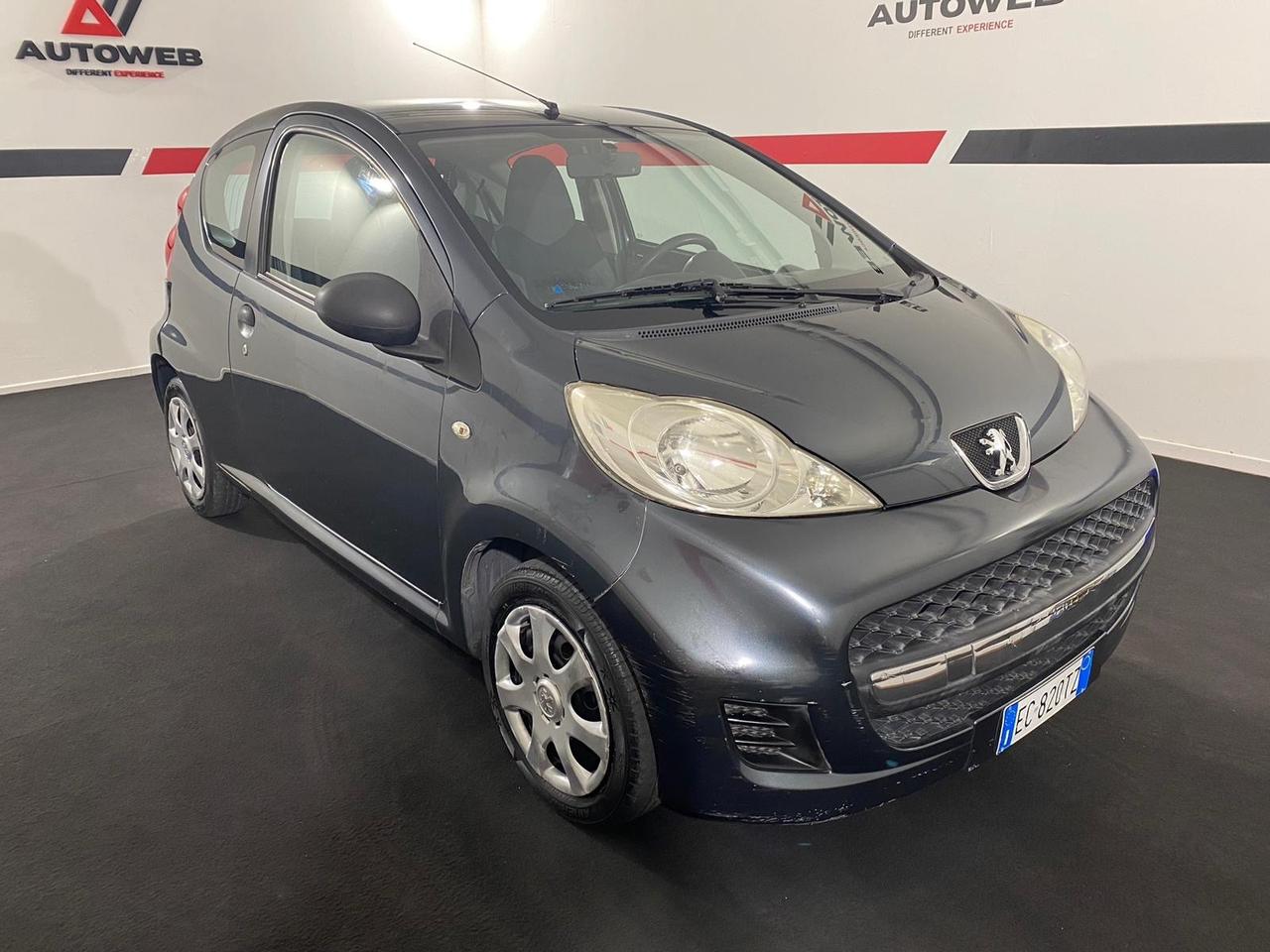 Peugeot 107 1.0 68CV 3p. Plaisir