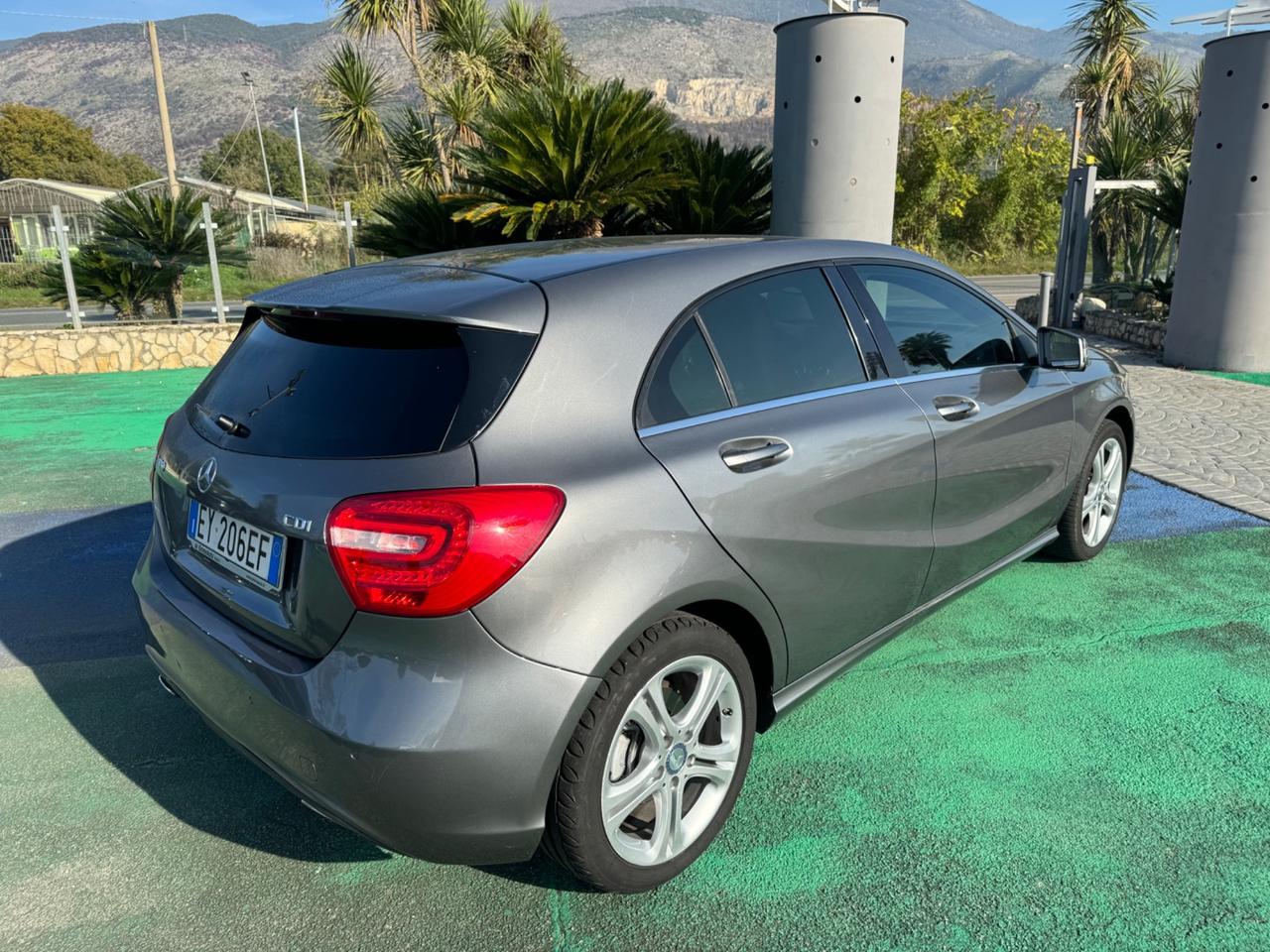 Mercedes-benz A 180 CDI Automatic Dark Night Edition