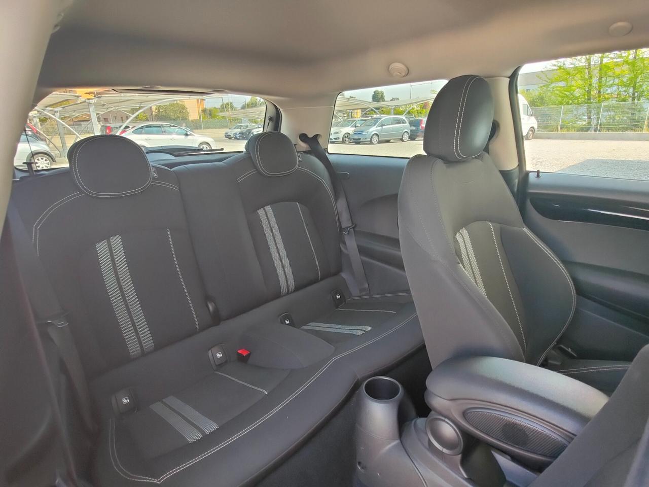 Mini Full Electric Cooper SE Yours 2022