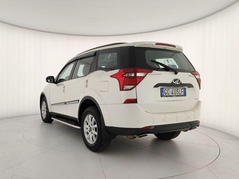 Mahindra XUV500 2.2 16V W8 M1 E6 - 7 POSTI