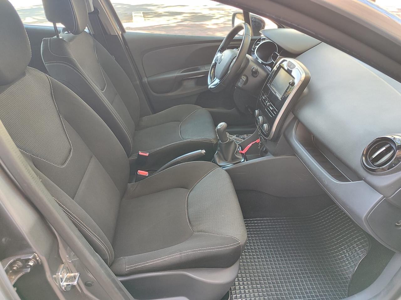 Renault Clio 1.5 dCi 8V 75CV 2015 PRONTA CONSEGNA!