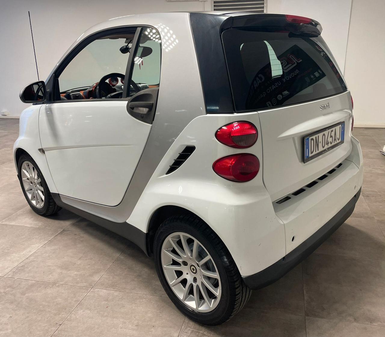 SMART FORTWO 1.0 - OK NEOPATENTATI - FRIZIONE NUOVA