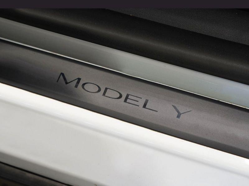 Tesla Model Y Model Y Single Motor rwd