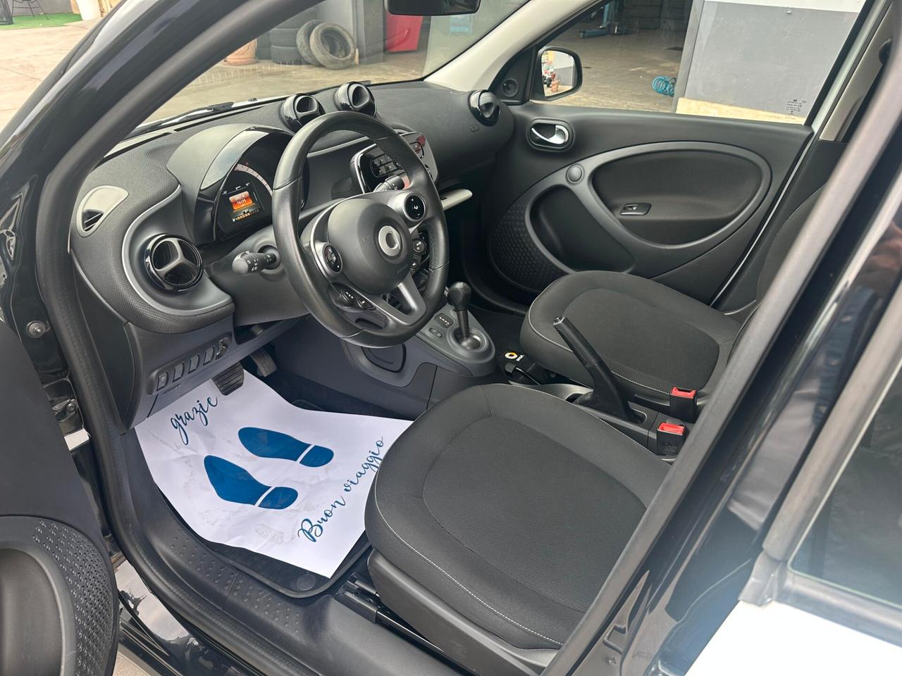 Smart ForFour 70 1.0 twinamic Passion PREZZO PROMO