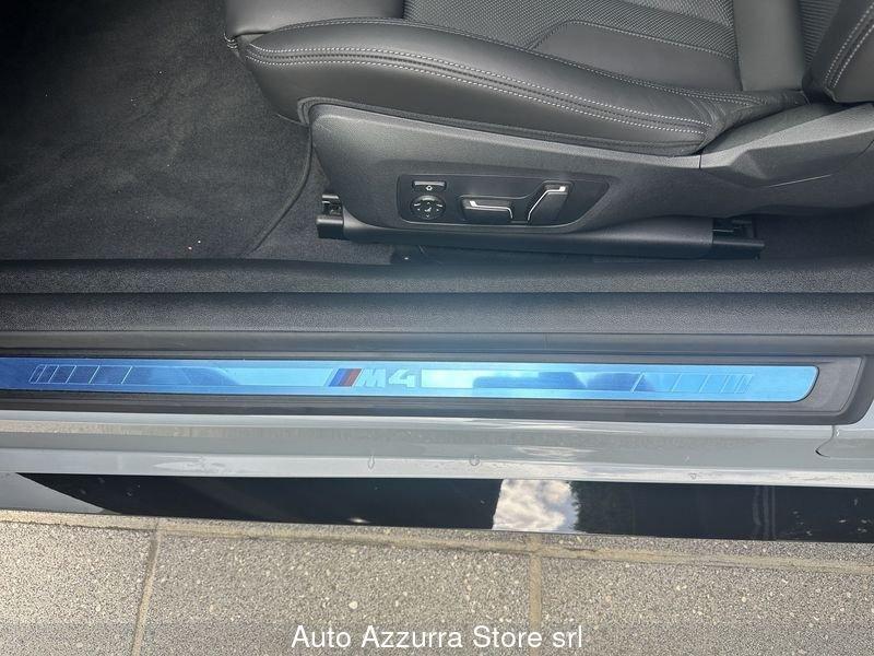 BMW M4 Coupé M4 Competition xDrive auto