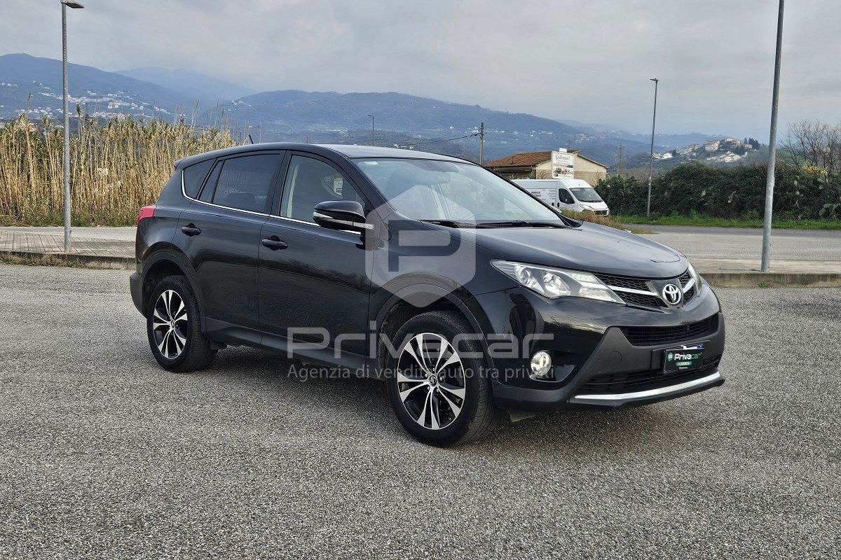 TOYOTA RAV4 2.0 D-4D 2WD Style