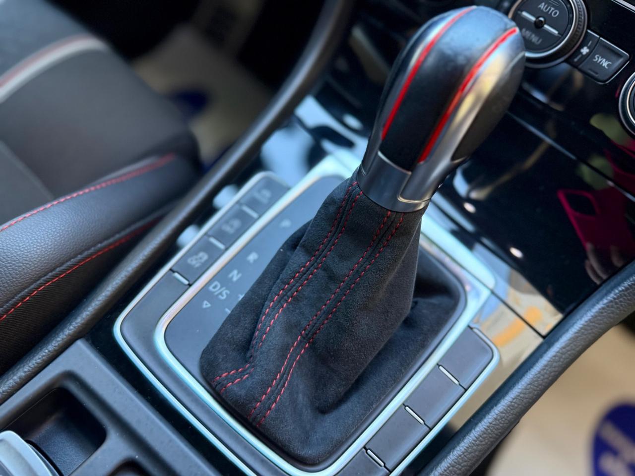 Volkswagen Golf GTI Clubsport 2.0 TSI DSG 265CV 5p. IVA ESPOSTA DEDUCIBILE