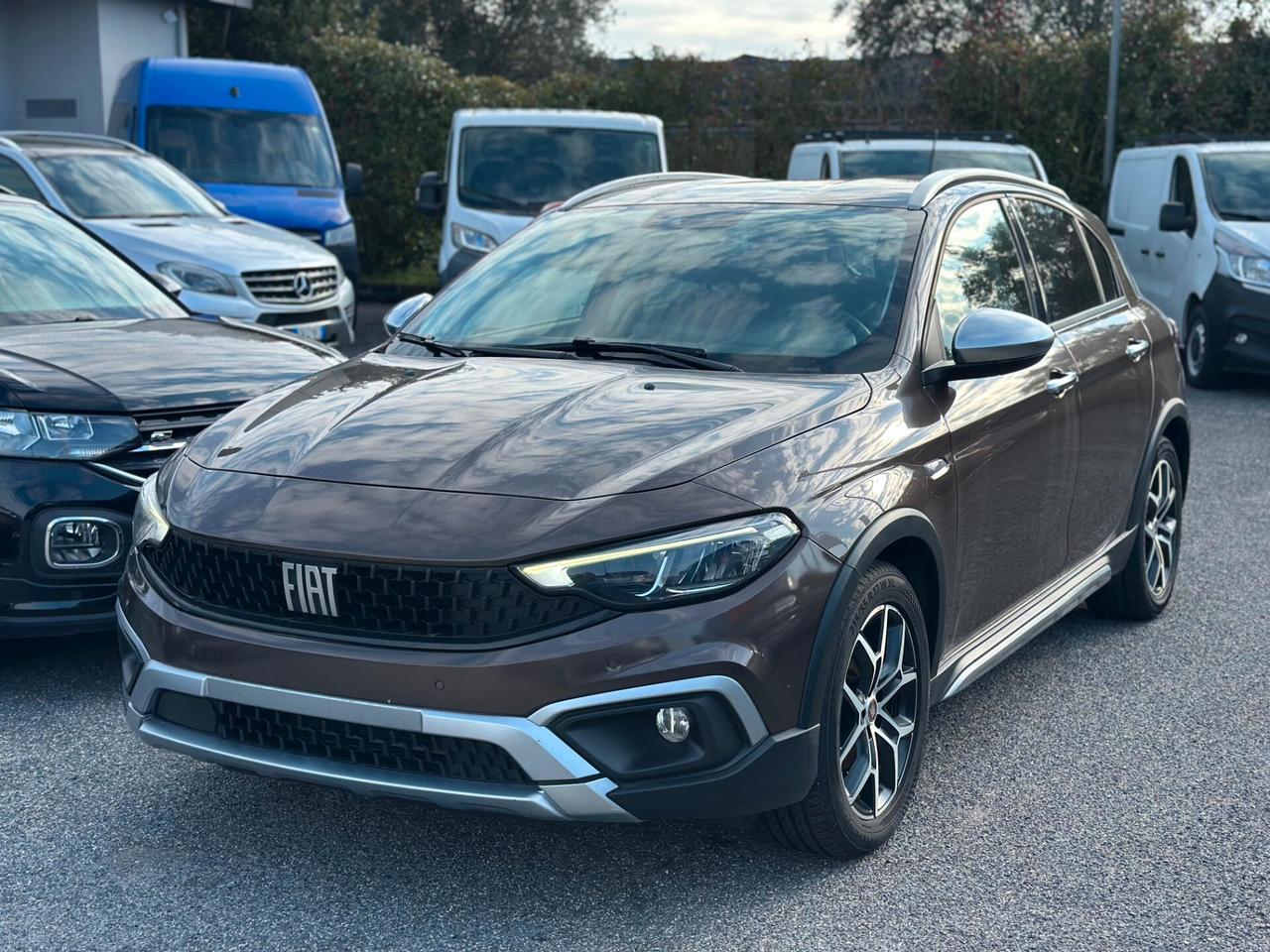 Fiat Tipo 1.0 5 porte Cross