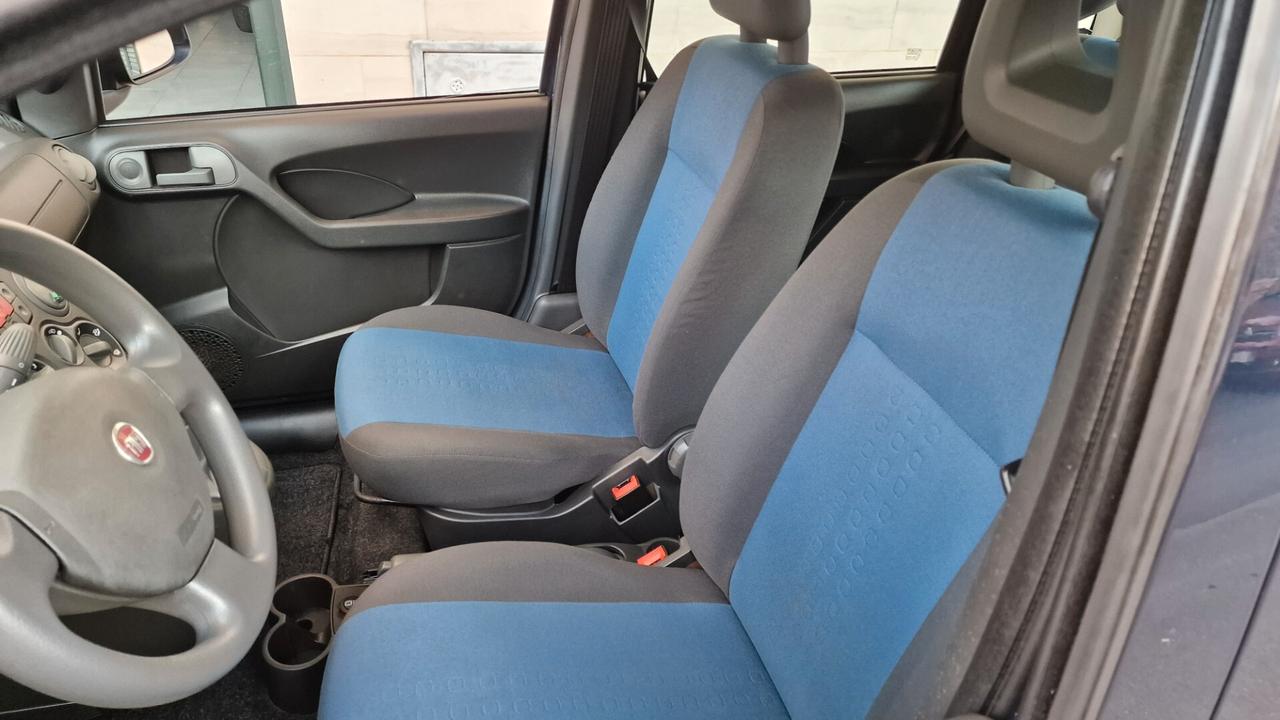 Fiat Panda 1.2 BENZINA - ANNO 2011