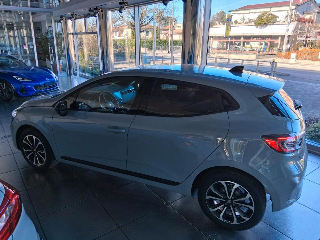 RENAULT Clio TCe 100 CV GPL 5 porte Techno PRONTA CONSEGNA