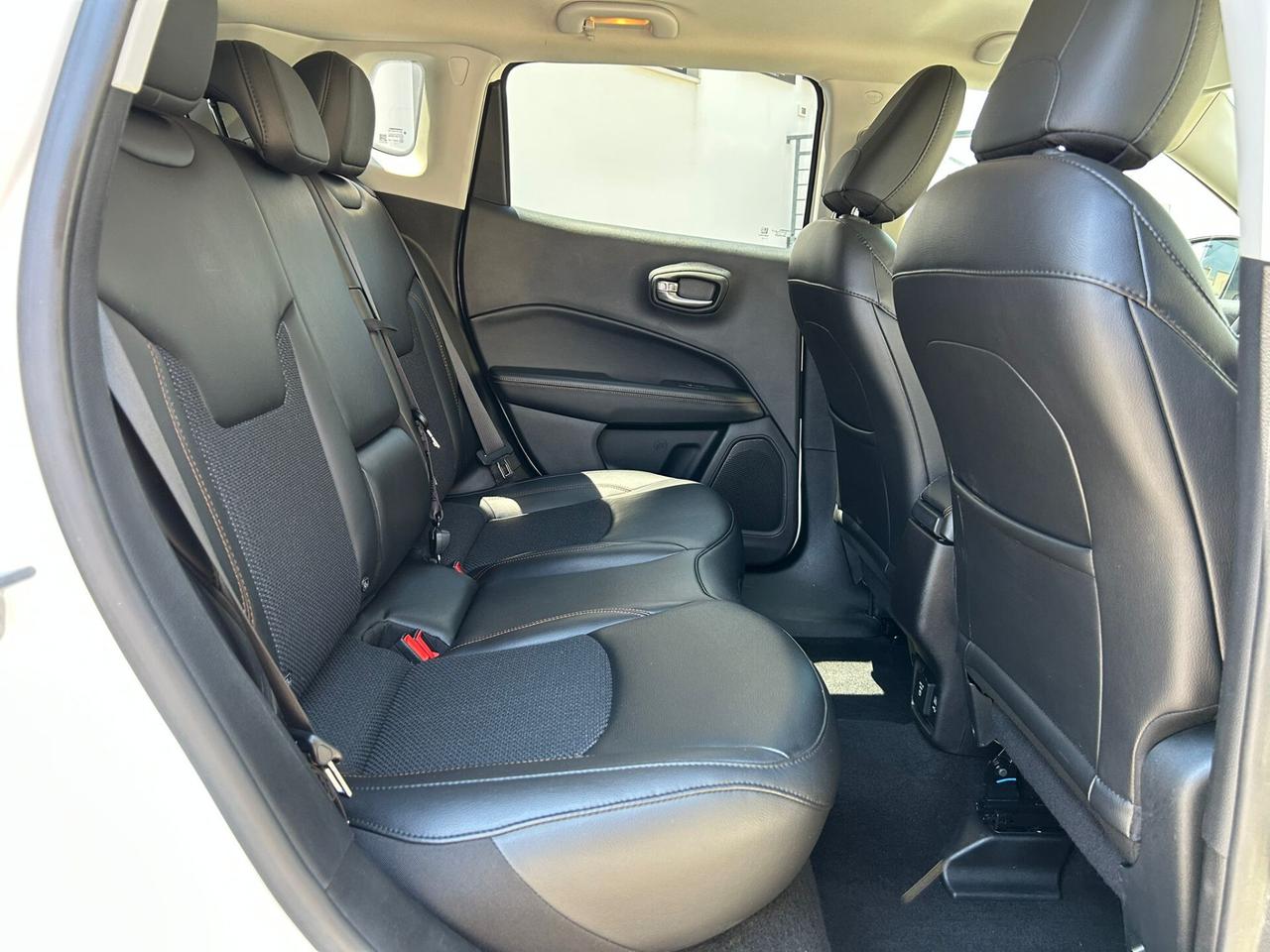 Jeep Compass 1.6 MJ LIMITED GANCIO Km91.000-2019
