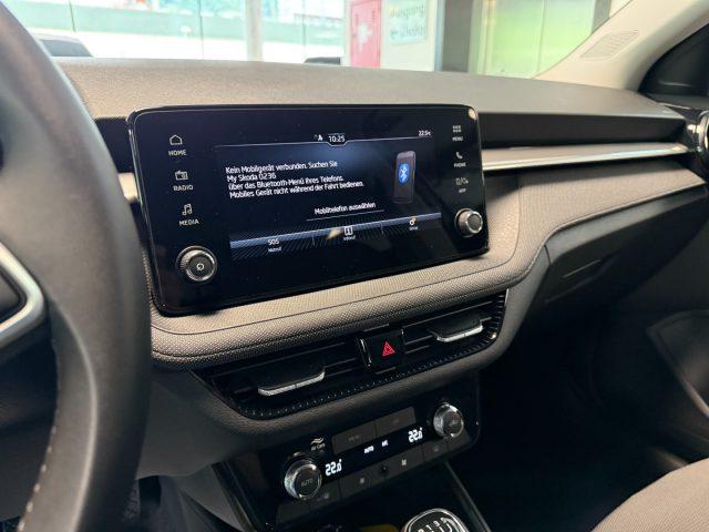 SKODA Fabia 1.0 TSI Selection Black Bluetooth DAB+ Smart Link