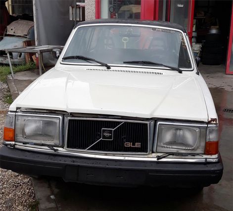 Volvo Altri modelli volvo 245 diesel sw demolito da reimmatricolare
