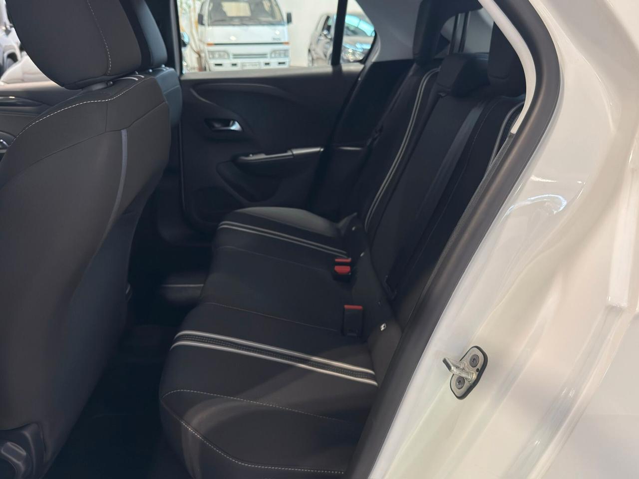 Opel Corsa 1.2 Elegance - NEOPATENTATI -