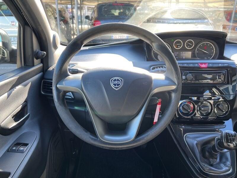 Lancia Ypsilon Ypsilon 1.2 69 CV 5 porte Gold