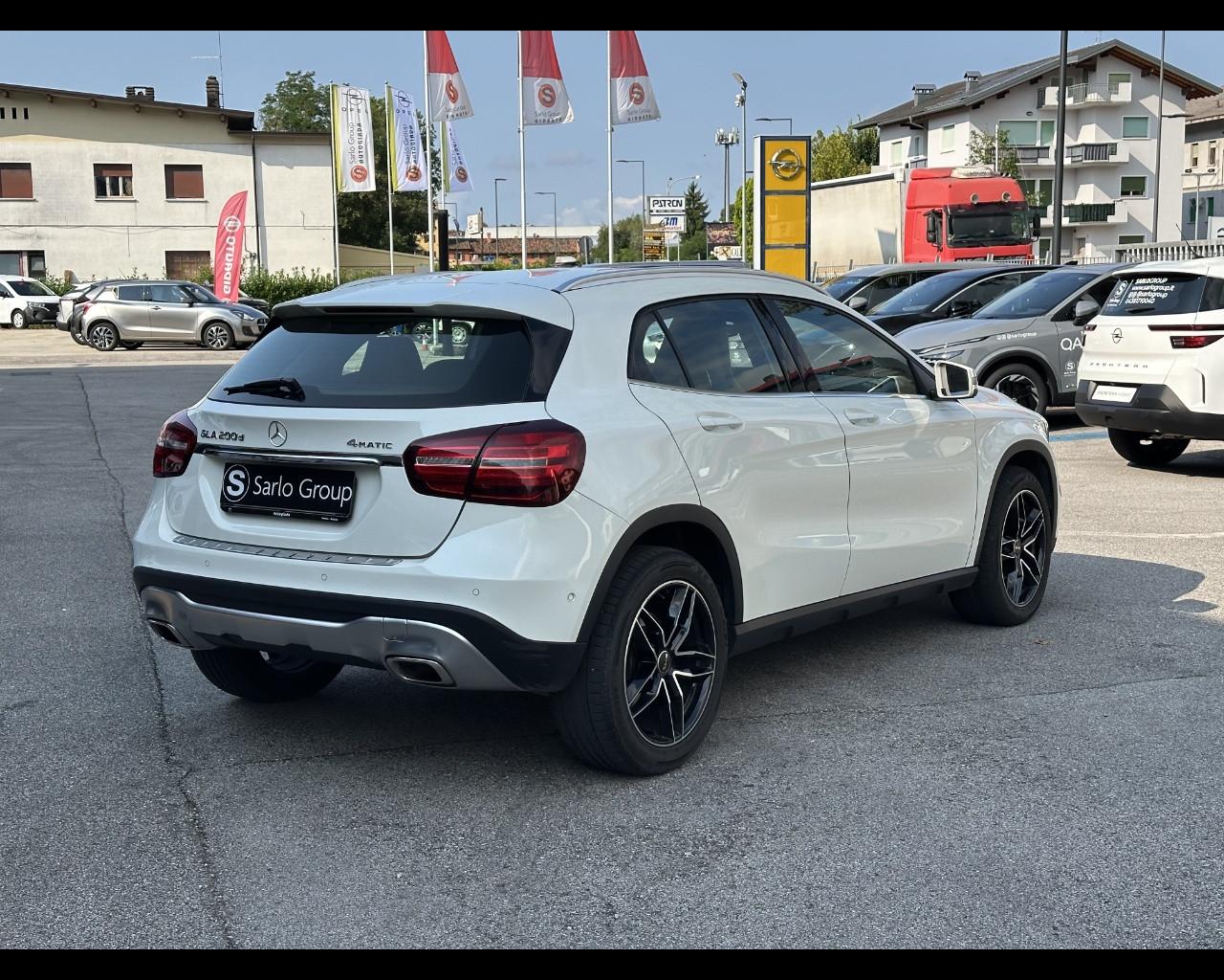 Mercedes-Benz GLA (X156) - GLA 200 d Automatic 4Matic Sport